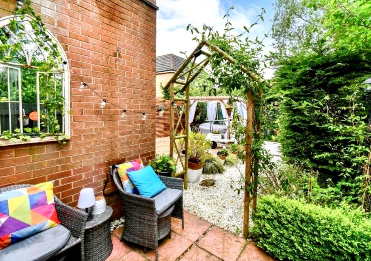 Cosy Garden Flat, Private Hot Tub & Four Poster Bed Apartment York Exterior photo